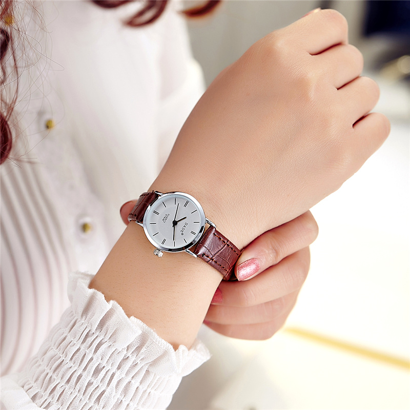 手表女學生韓版簡約 休閑時尚皮帶男士手表 情侶手表一對潮流時尚
